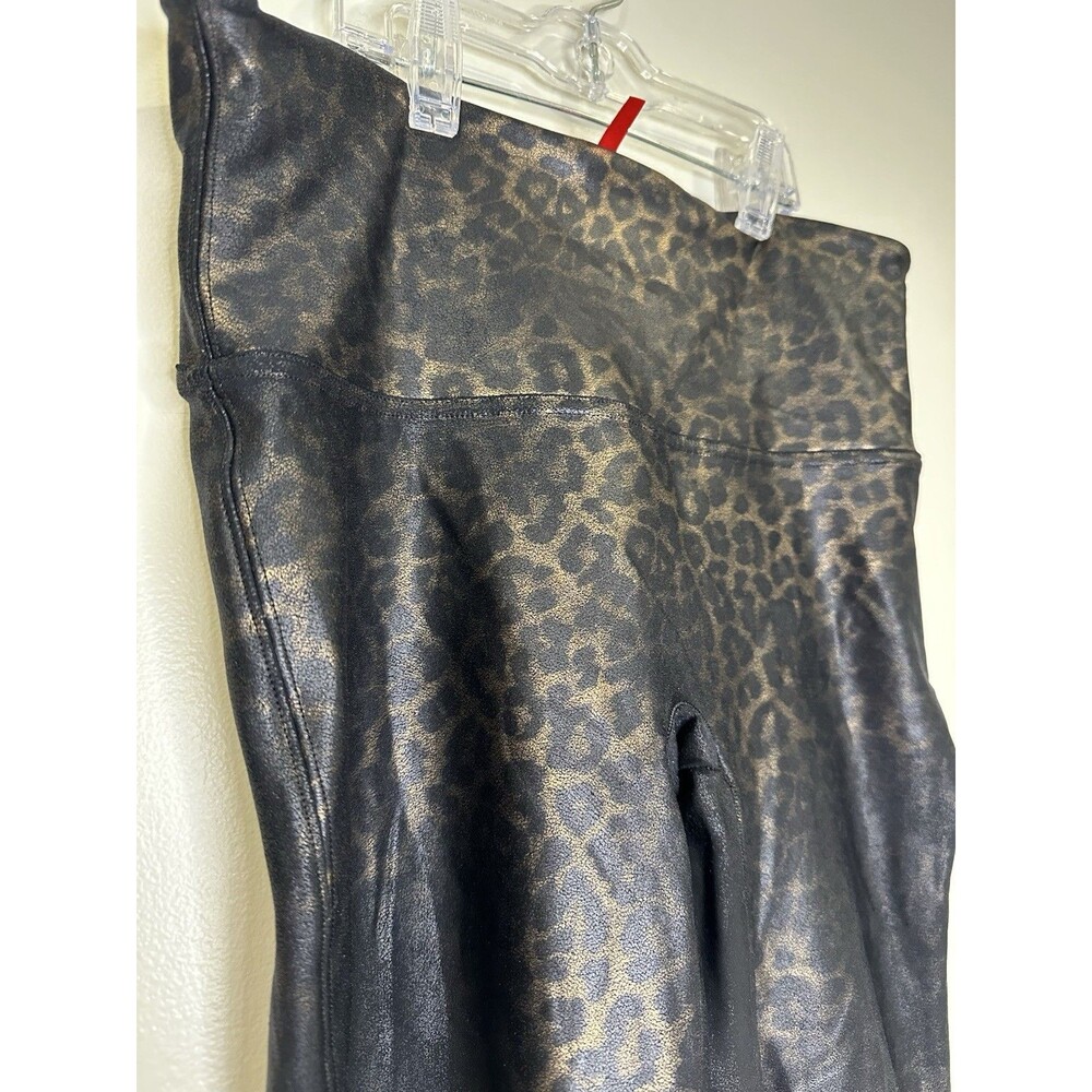 Spanx Bike Shorts Women's Size‎ S Metallic Cheetah Print Athleisure Gym exercise - Picture 3 of 9